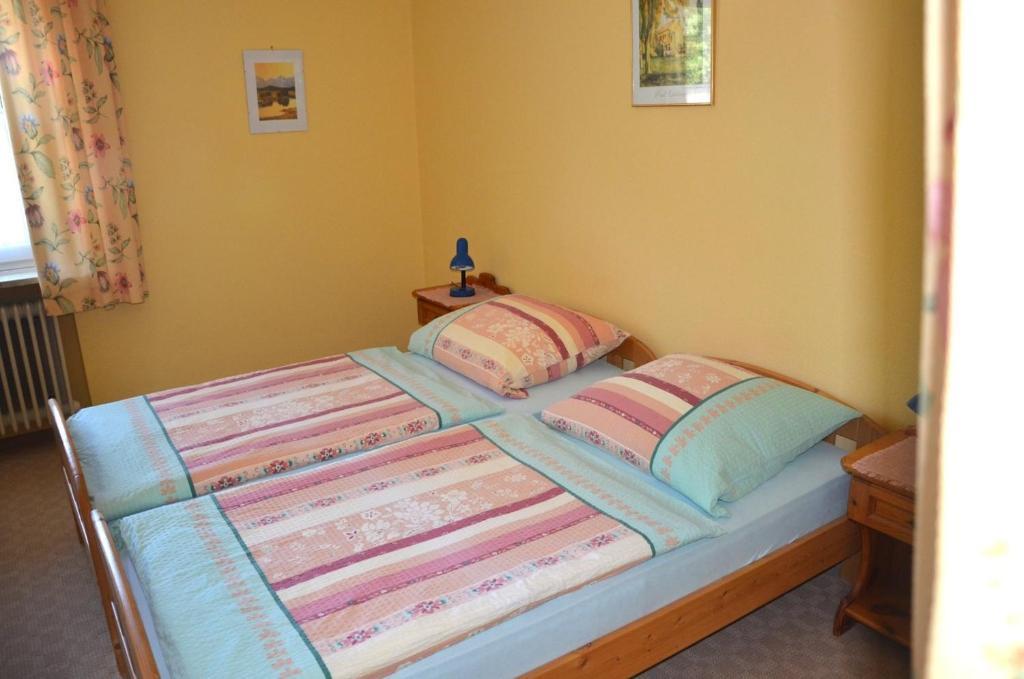 Landgasthof Zur Quelle Seeshaupt Quarto foto